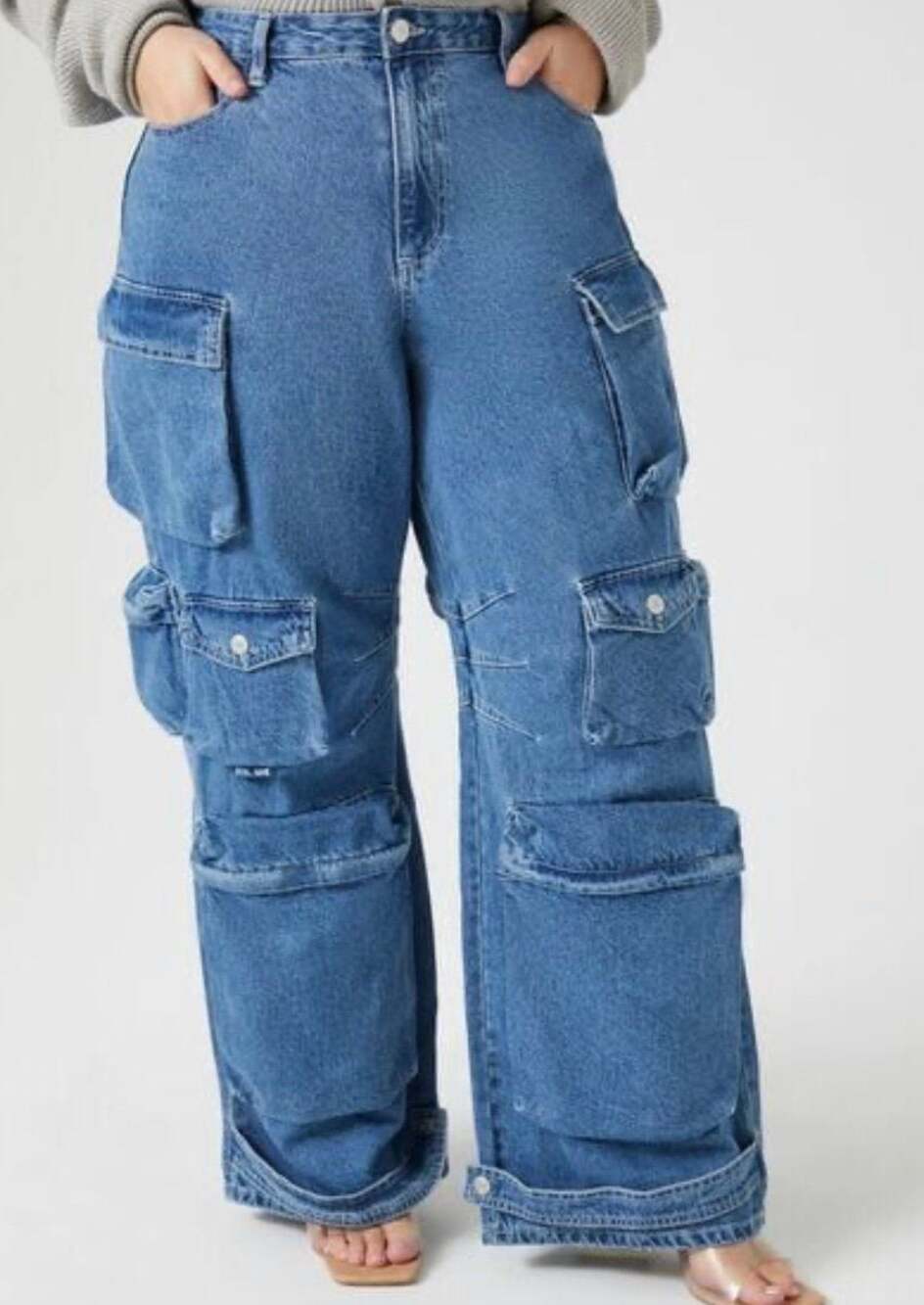 Forever21 - Wide Leg Cargo Jeans 13 Pocket Bottom Strap Skater Jeans Sizs Small